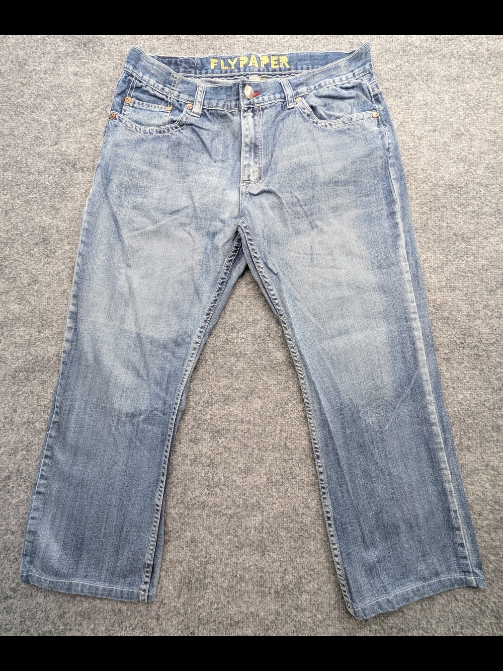 Flypaper Jeans Men's 36x30 Blue Light Wash Embroidered Pockets READ DESCRIPTION